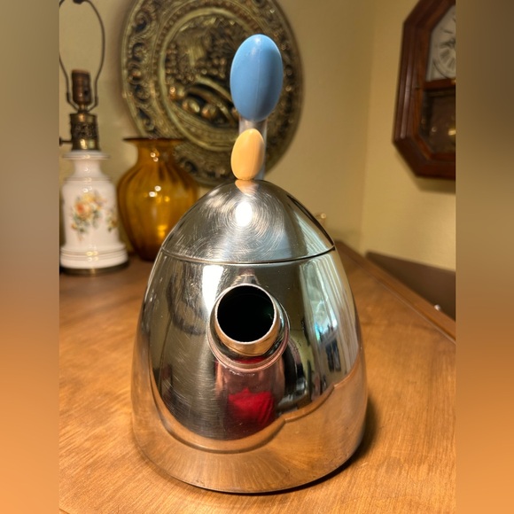 Vintage 1990s Michael Graves Stainless Steel Tea Kettle (No Whistle) - Picture 5 of 10